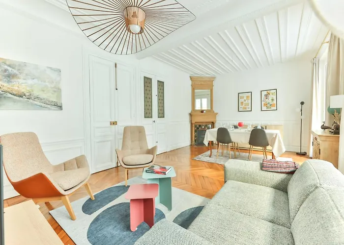 Daire Bright, Modern Apartment- 14 Arrd- Mobility Lease *