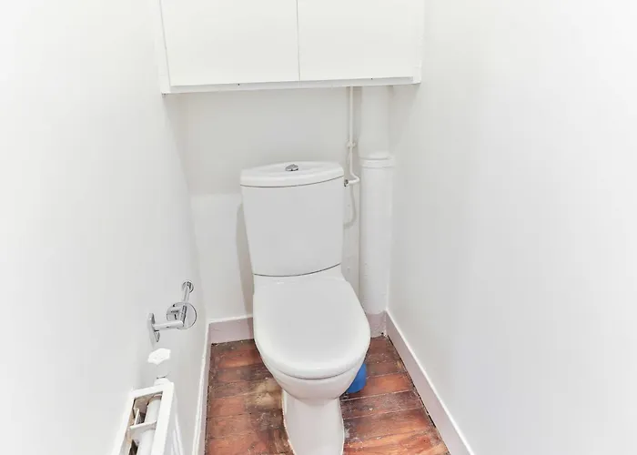 Bright, Modern Apartment- 14 Arrd- Mobility Lease
