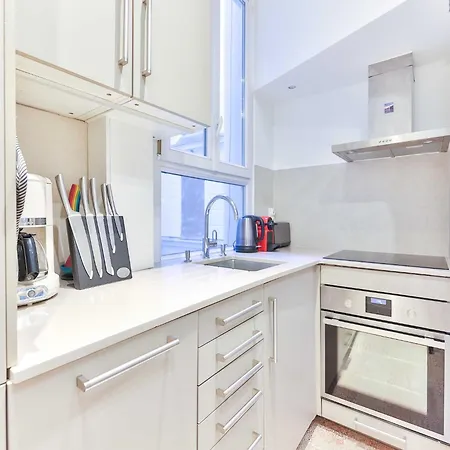 Bright, Modern Apartment- 14 Arrd- Mobility Lease Appartement